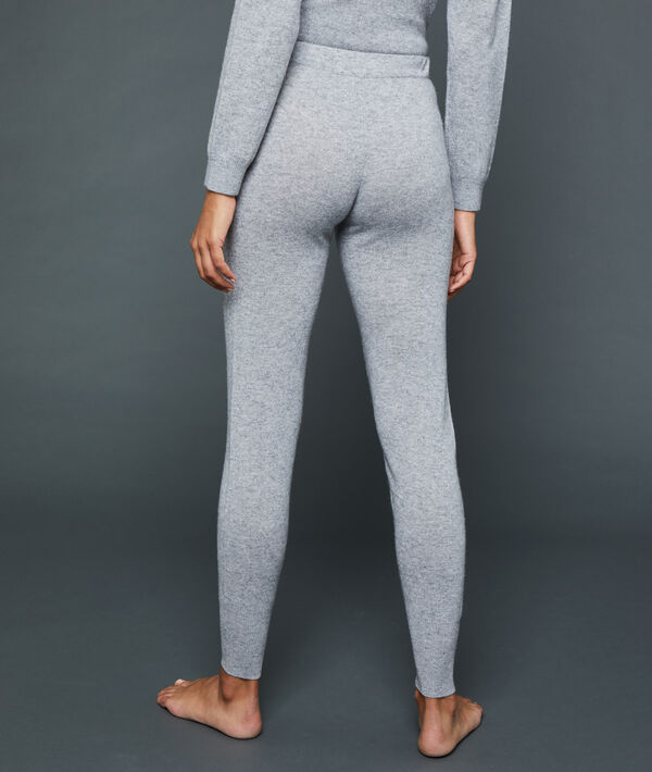 Legginsy z kaszmiru Legginsy z kaszmiru;${refinementColor}