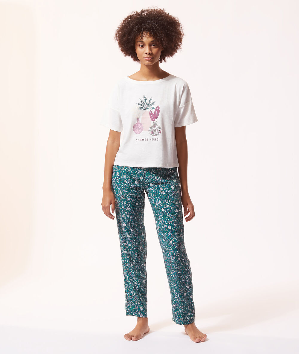 T-shirt z napisem 'don't be afraid of chocolate' ecru.