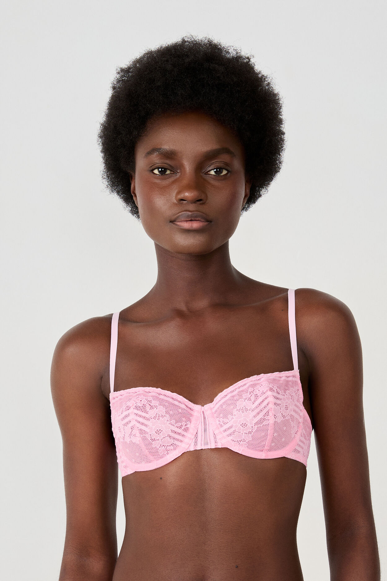 Soutien-gorge n.9 - balconnet en dentelle