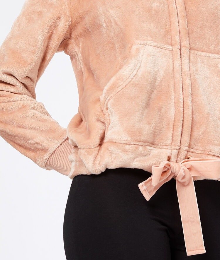 Bluza ze sztucznego futerka z kapturem różowy.