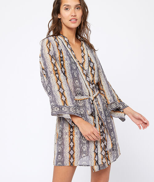 Kimono w etniczny deseń szary.
