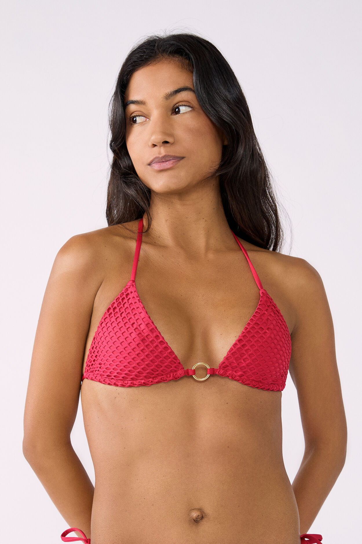 Trójkątna góra od bikini z ozdobą