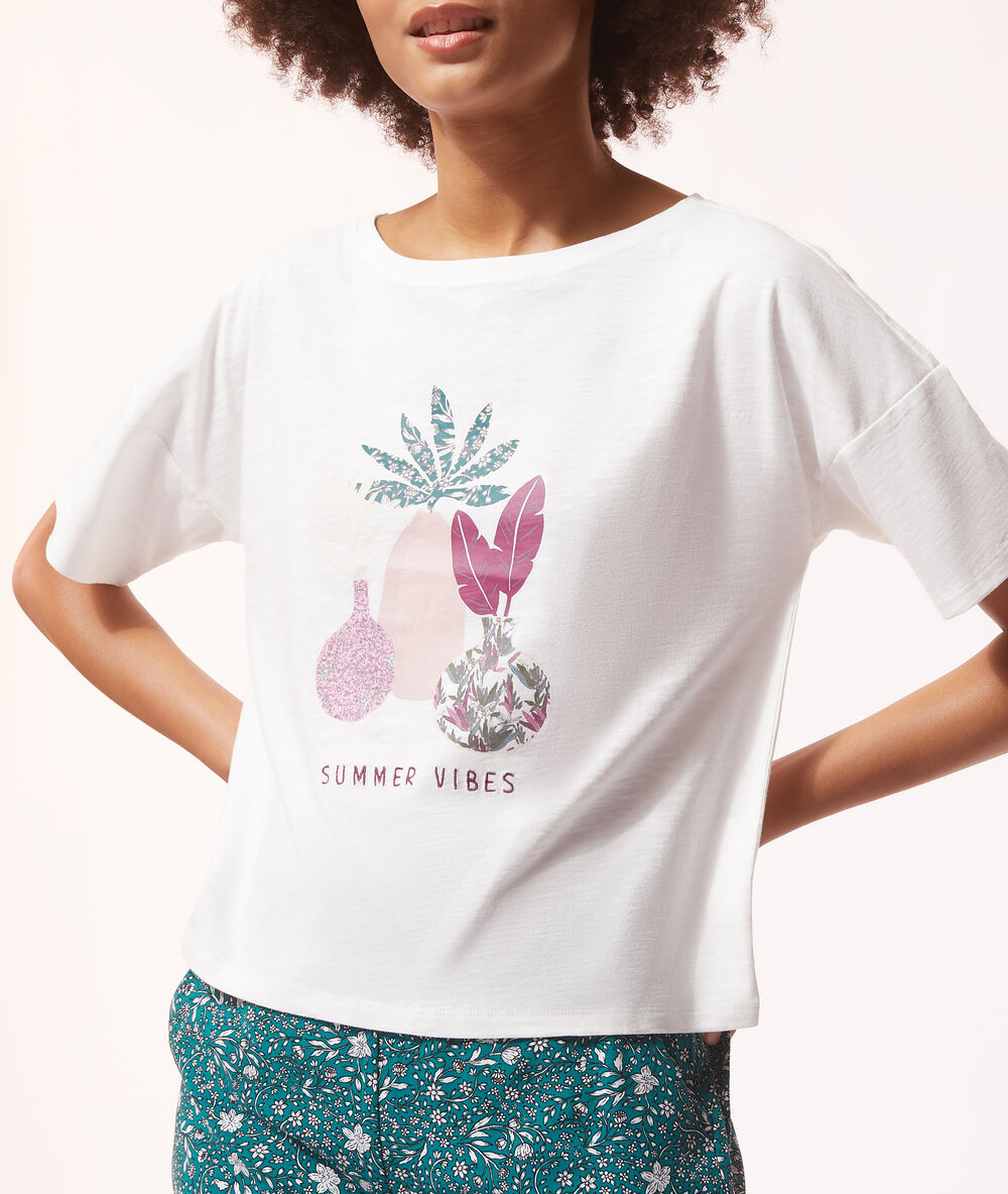 T-shirt z napisem 'don't be afraid of chocolate' ecru.