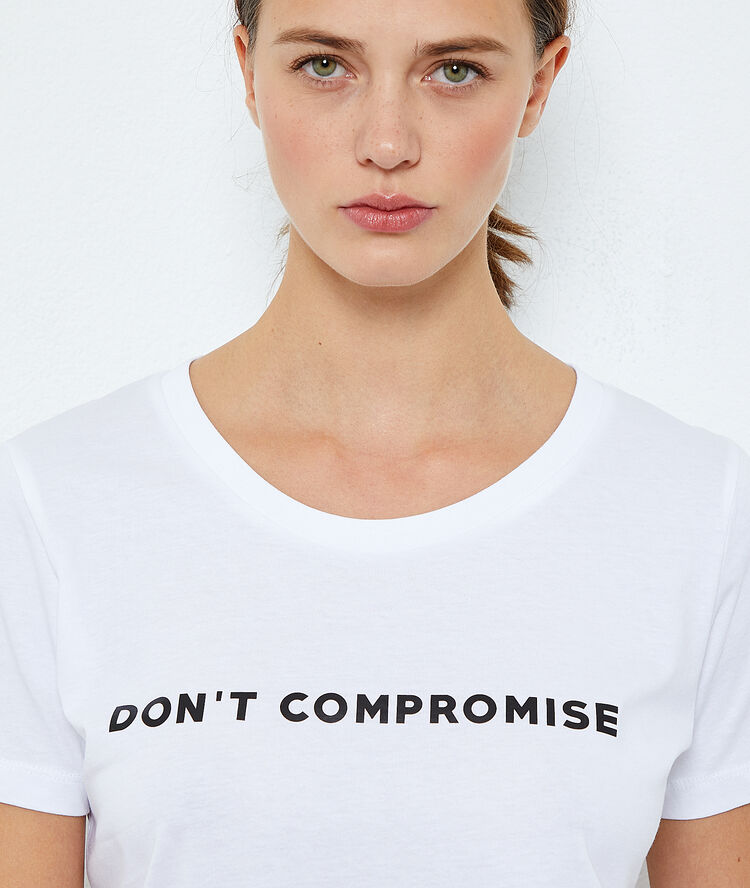 T-shirt z bawełny z napisem 'don't compromise' biały.