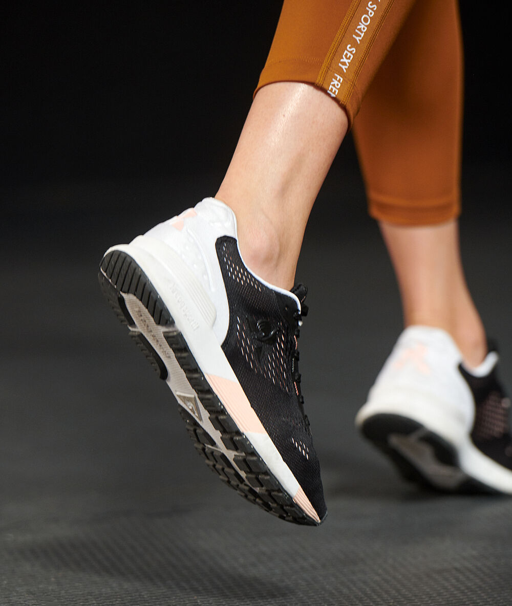 Buty sportowe etam x le coq sportif czarny.