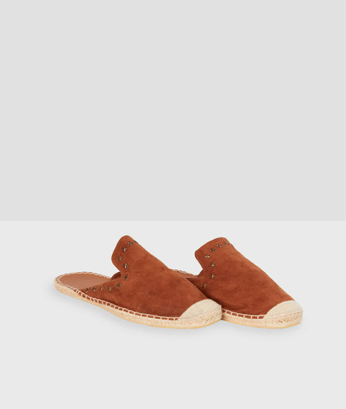 Espadryle z materiału imitującego zamsz ozdobione ćwiekami Espadryle z materiału imitującego zamsz ozdobione ćwiekami