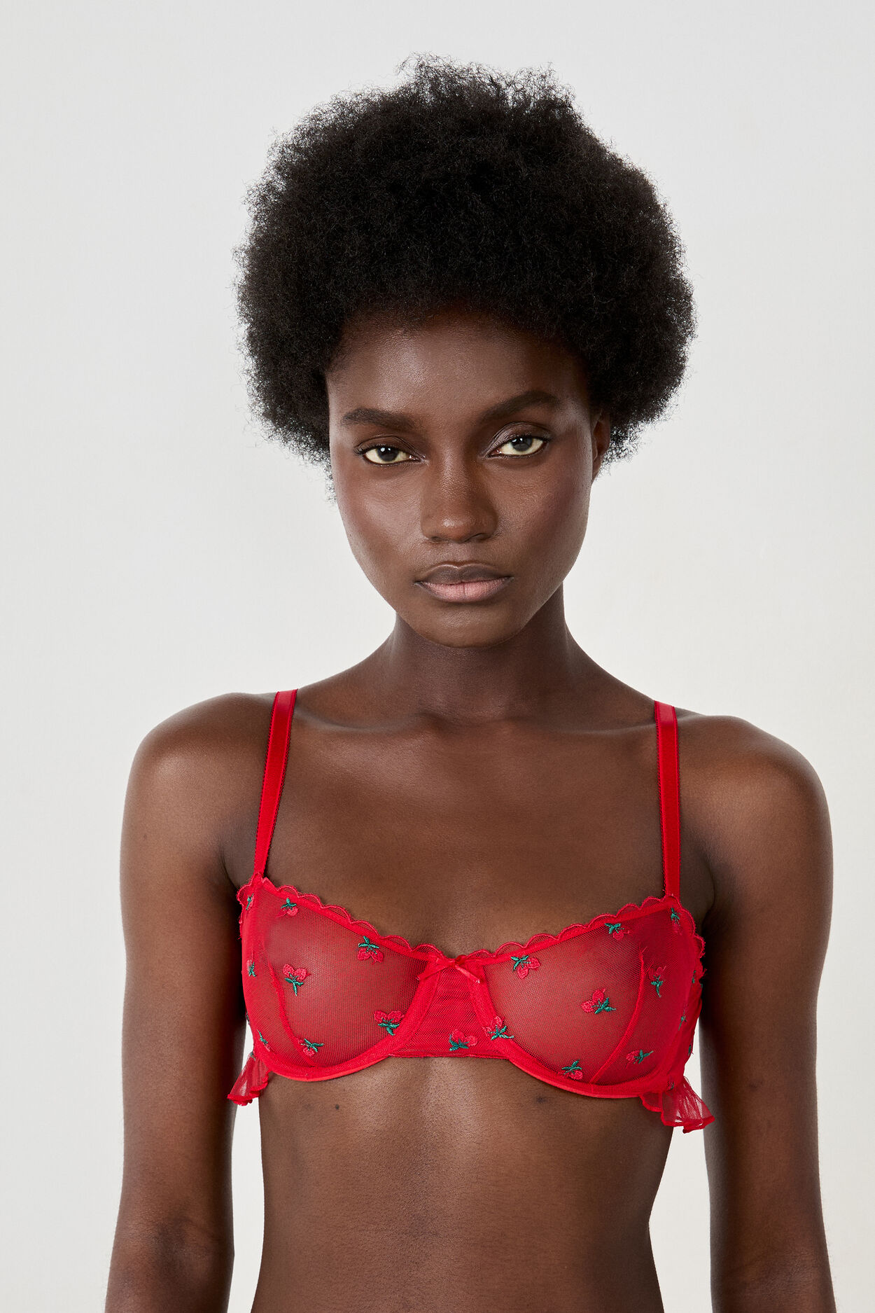Soutien-gorge n.9 - balconnet avec broderie fraise