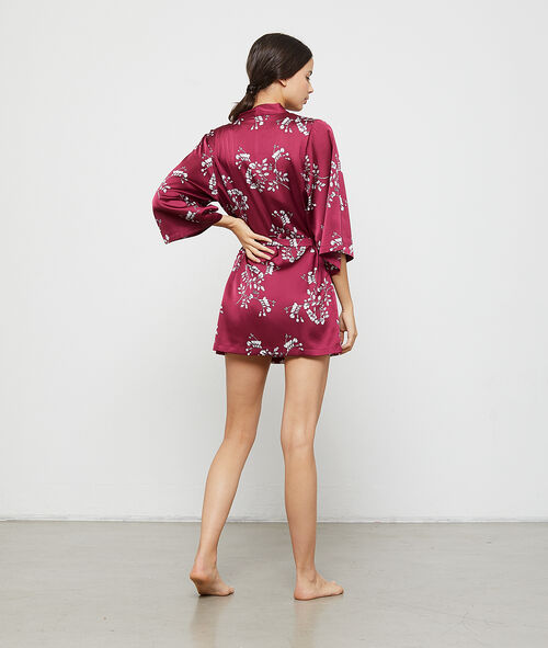 Satynowe kimono z kwiatowym nadrukiem Satynowe kimono z kwiatowym nadrukiem
