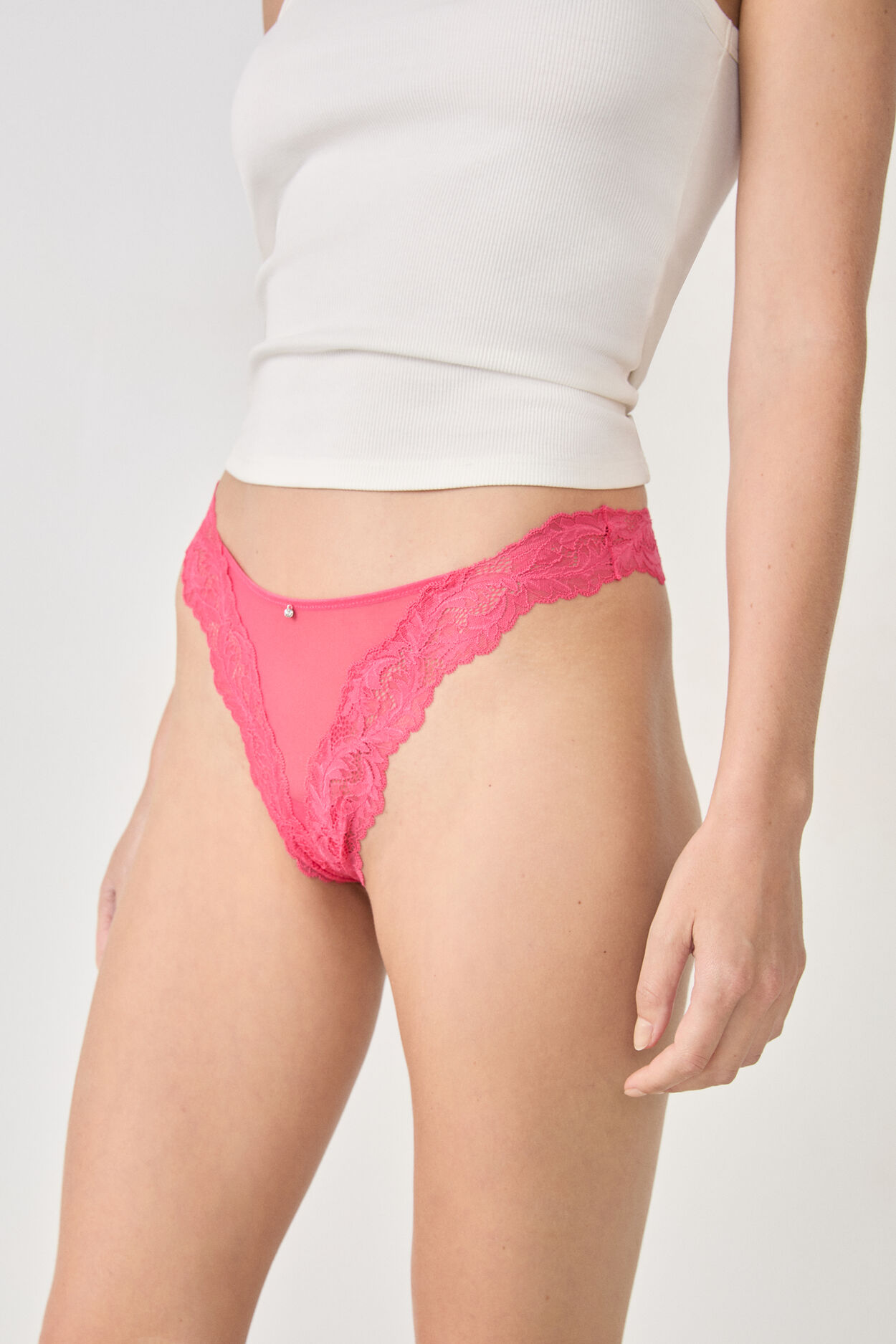 Tanga en dentelle