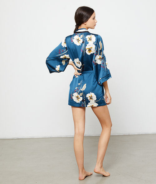 Satynowe kimono z kwiatowym nadrukiem Satynowe kimono z kwiatowym nadrukiem