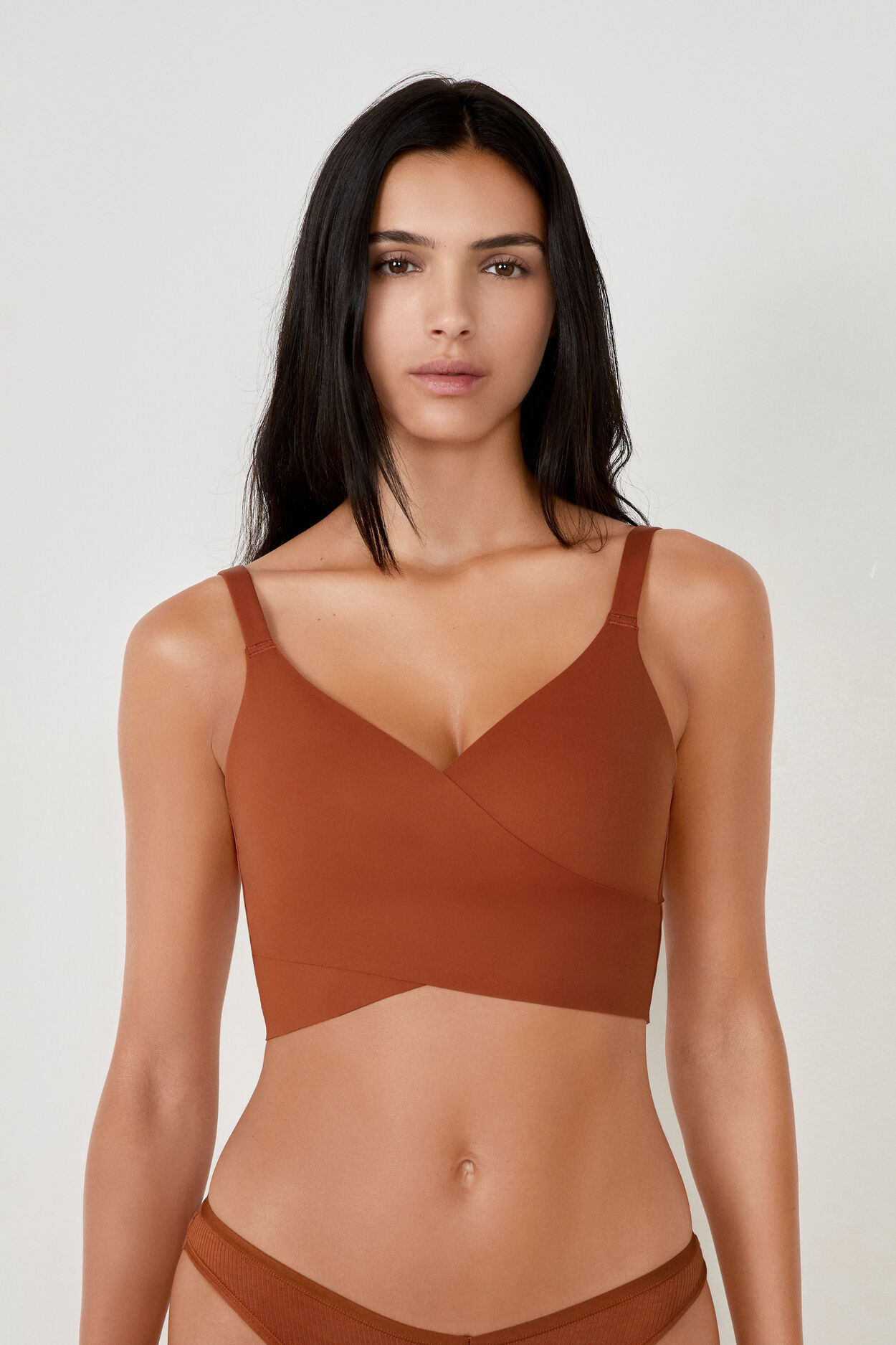 Brassière sans armatures cache coeur