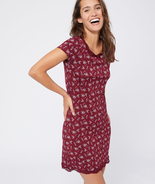 Halka nocna w kwiatowy deseń z koronkowym dekoltem bordowy.