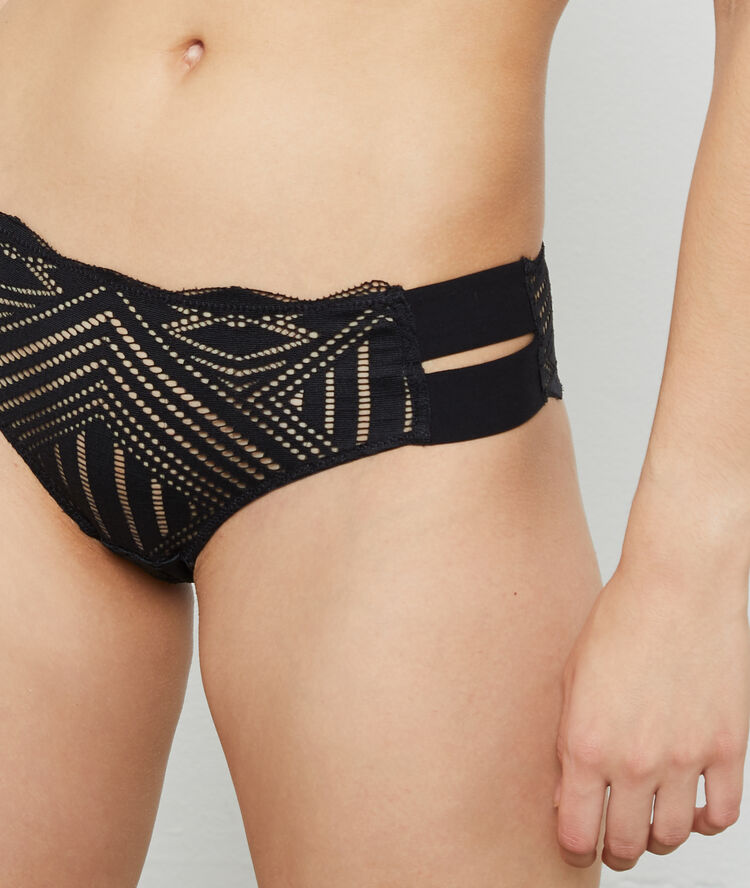 Cheeky en dentelle noir.