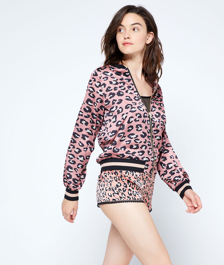 Bluza w lamparcie cętki różowy.