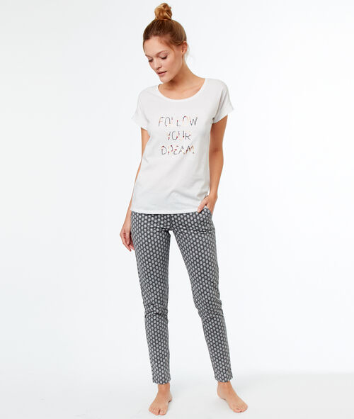 T-shirt z napisem T-shirt z napisem