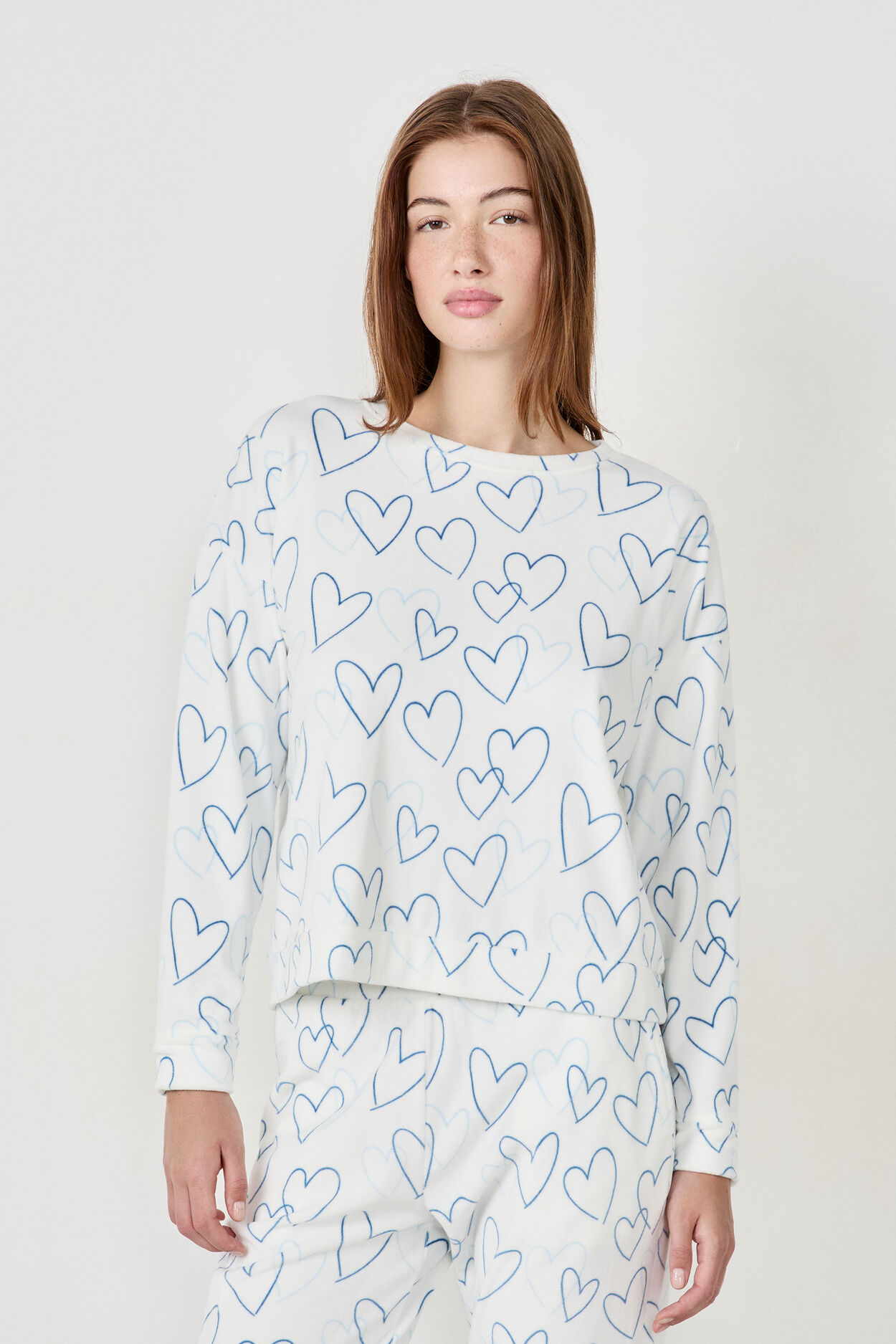 Sweat de pyjama avec des cœurs