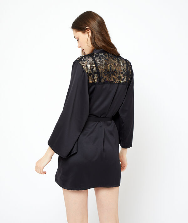 Kimono z detalami z koronki Kimono z detalami z koronki;${refinementColor}