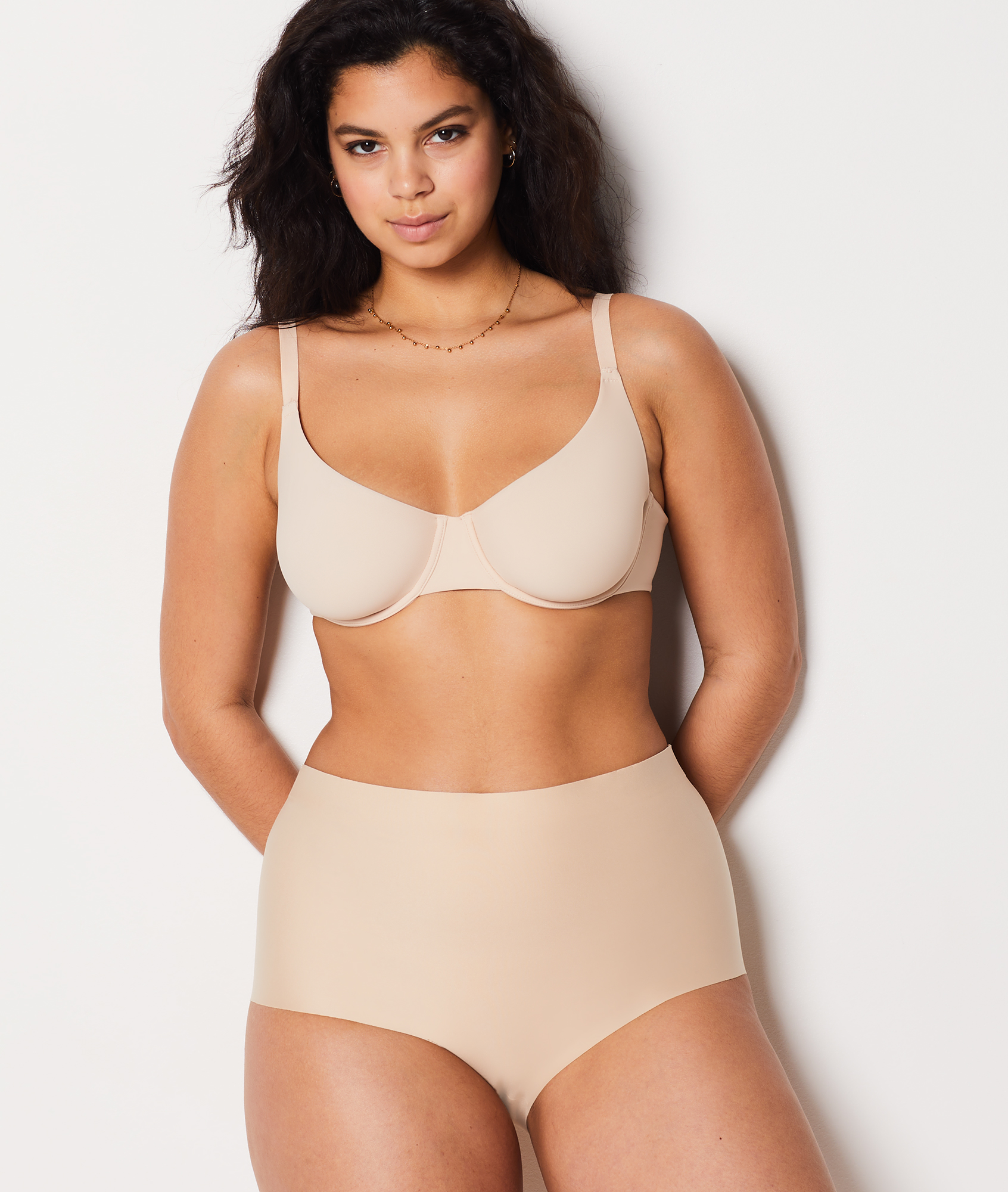 MESH BRIEFER – NICENICE MOMENT